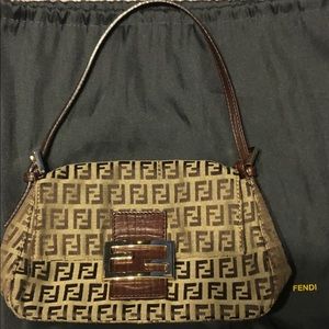 FENDI Zucchino mini mama baquette